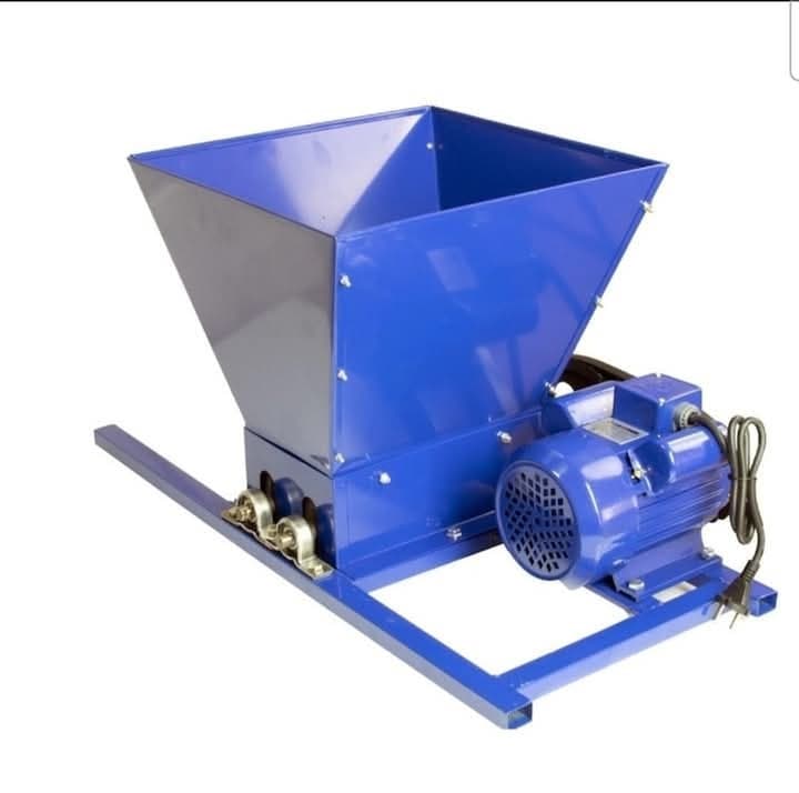 mlin za voce drobilica 2