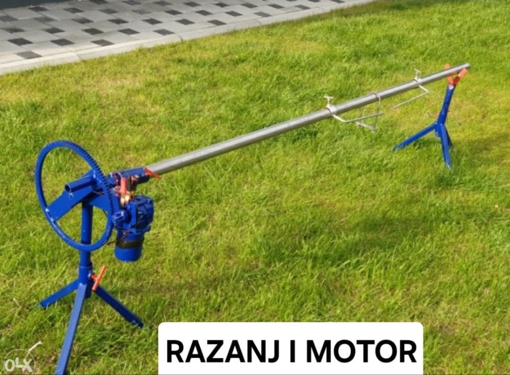 razanj za jagnjad sa motoricem jednodjelni