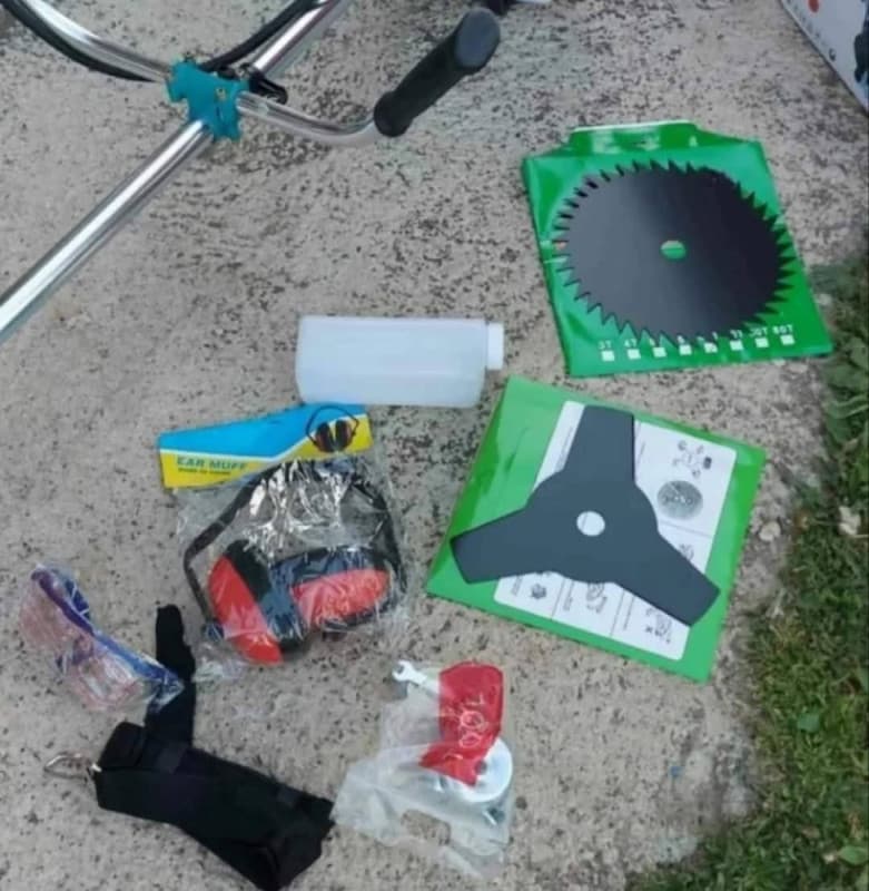 Trimer za travu makita 5.5 ks 2